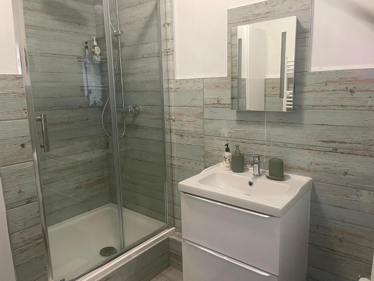 Ferienwohnung Entire 2 Bed Flat With Garden, Located Near Beach Hove Exterior foto
