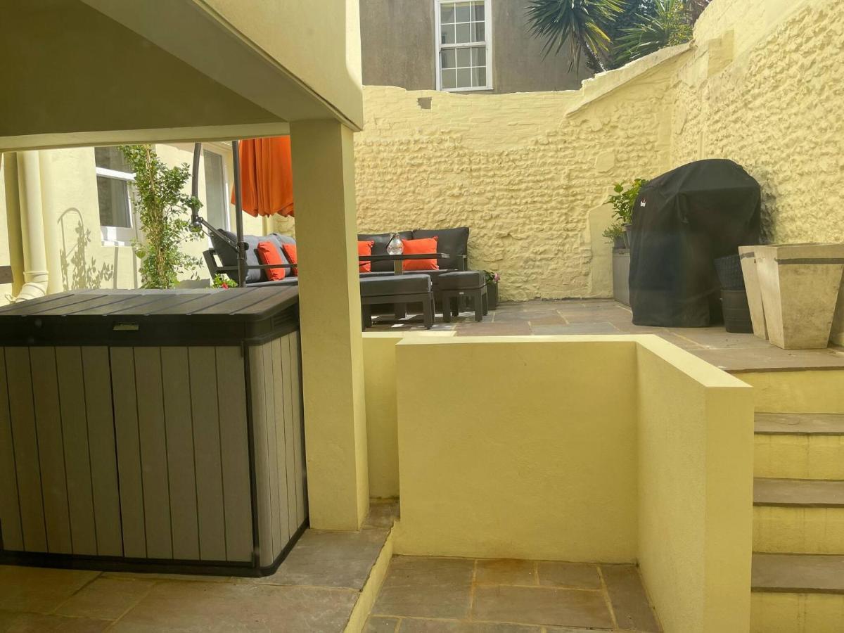Ferienwohnung Entire 2 Bed Flat With Garden, Located Near Beach Hove Exterior foto